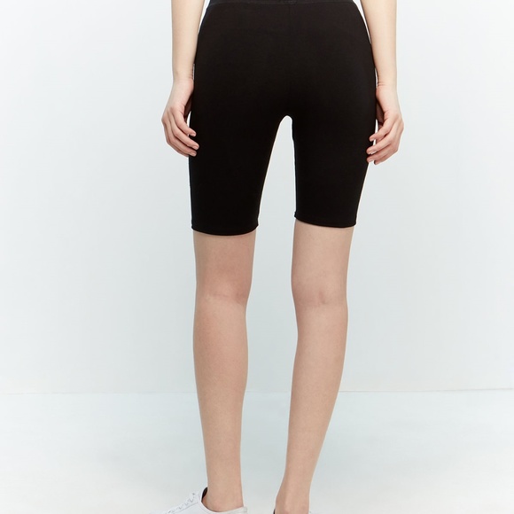 NWT Juicy Couture Shorts - Picture 2 of 2